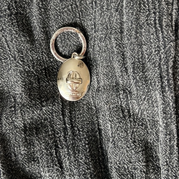 Coach key chain - Picture 6 of 6